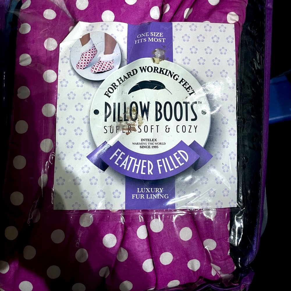 Women’s soft and cozy Pillow slipper